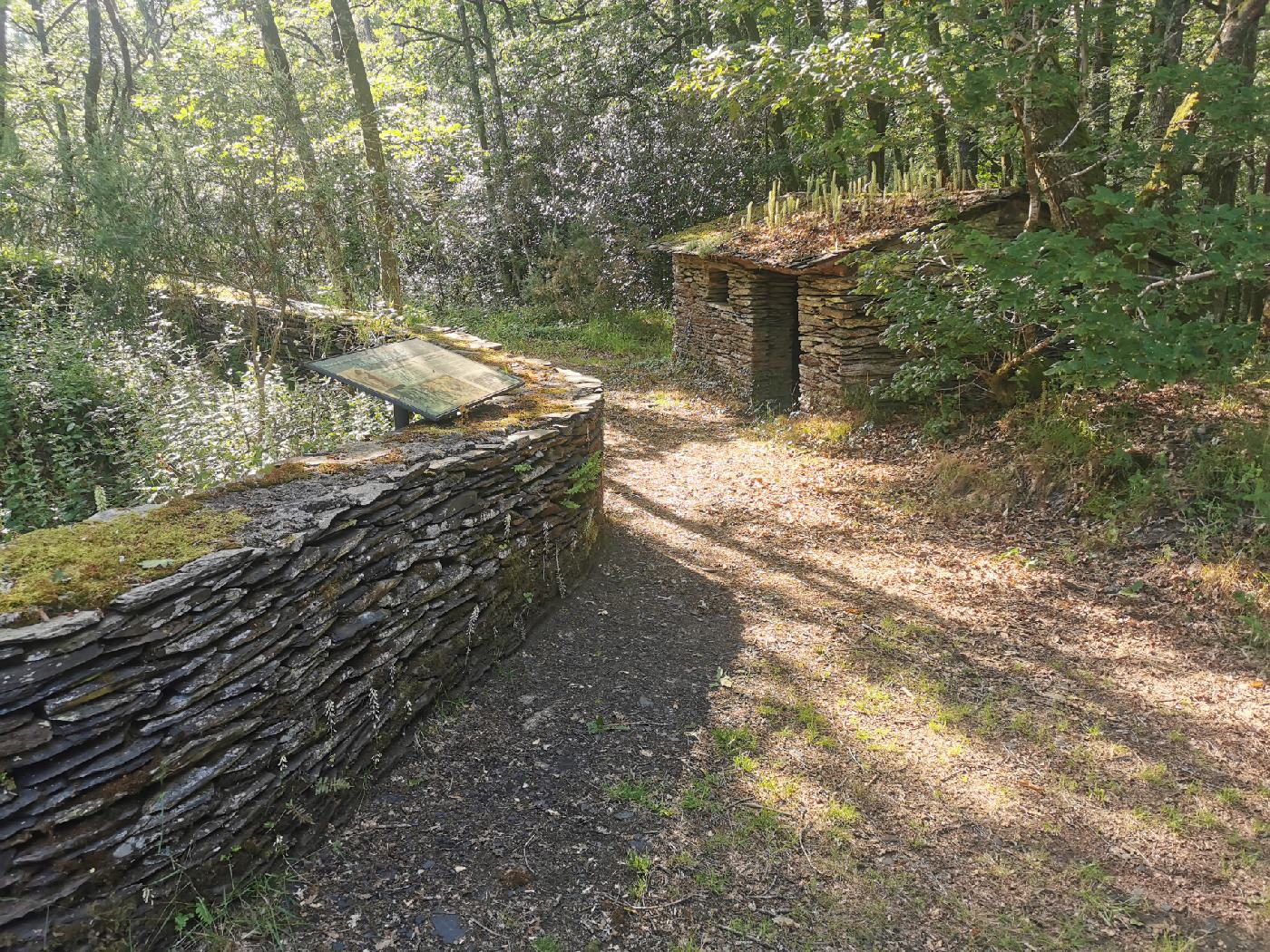 la construction près de la carrière