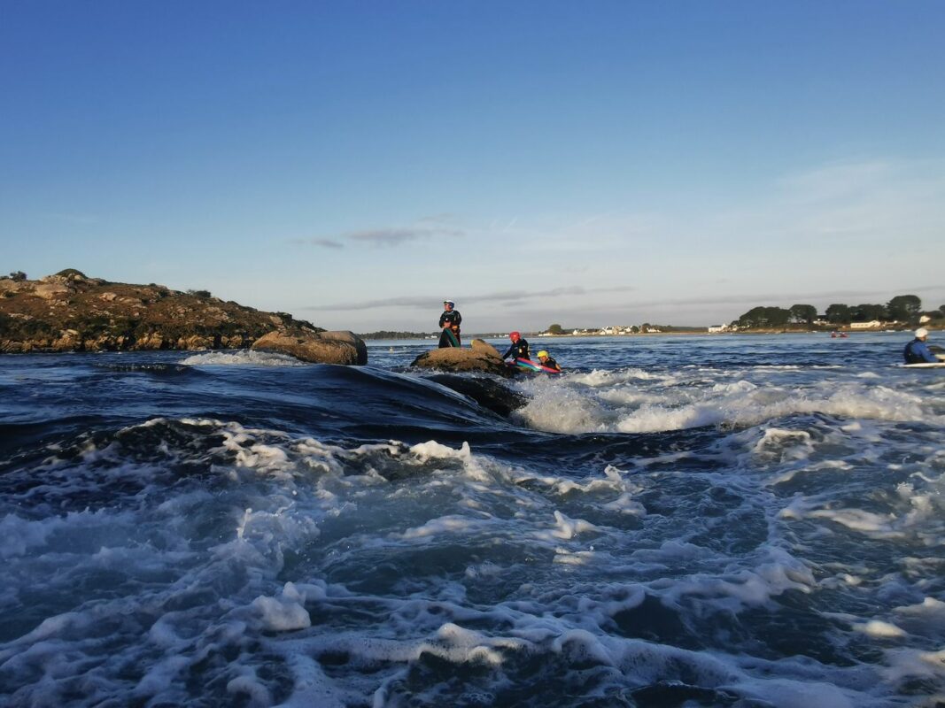 Le seuil au niveau de l'île Gravignez