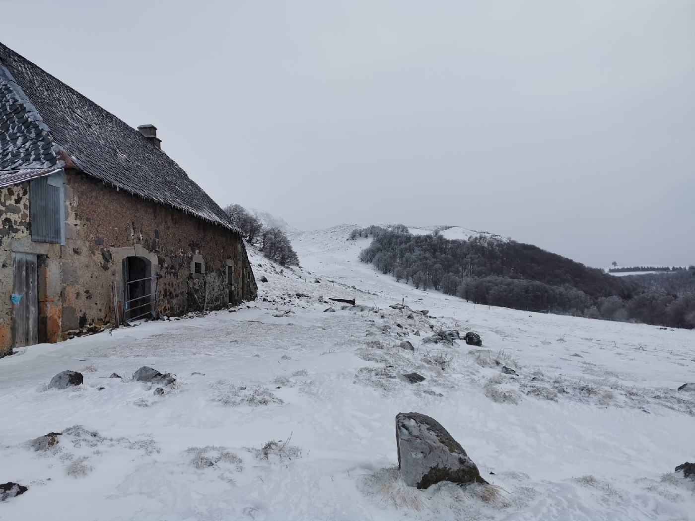 Grange sur un plateau