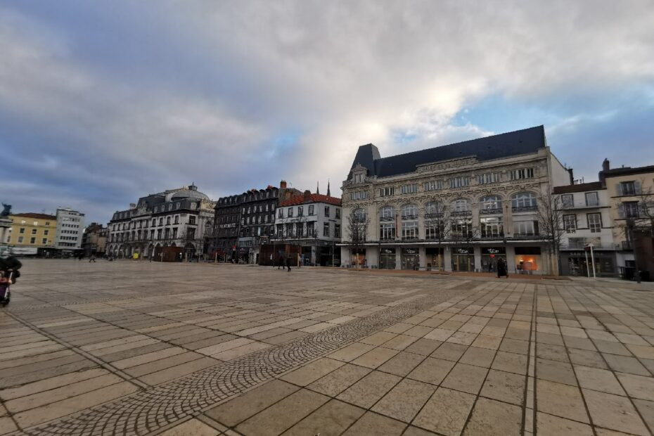 Place commerçante de Clermont-Ferrand