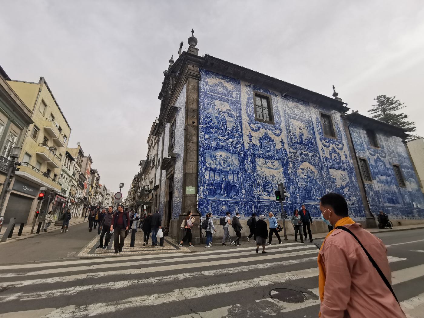 Capela das Almas et son décor d'azulejos