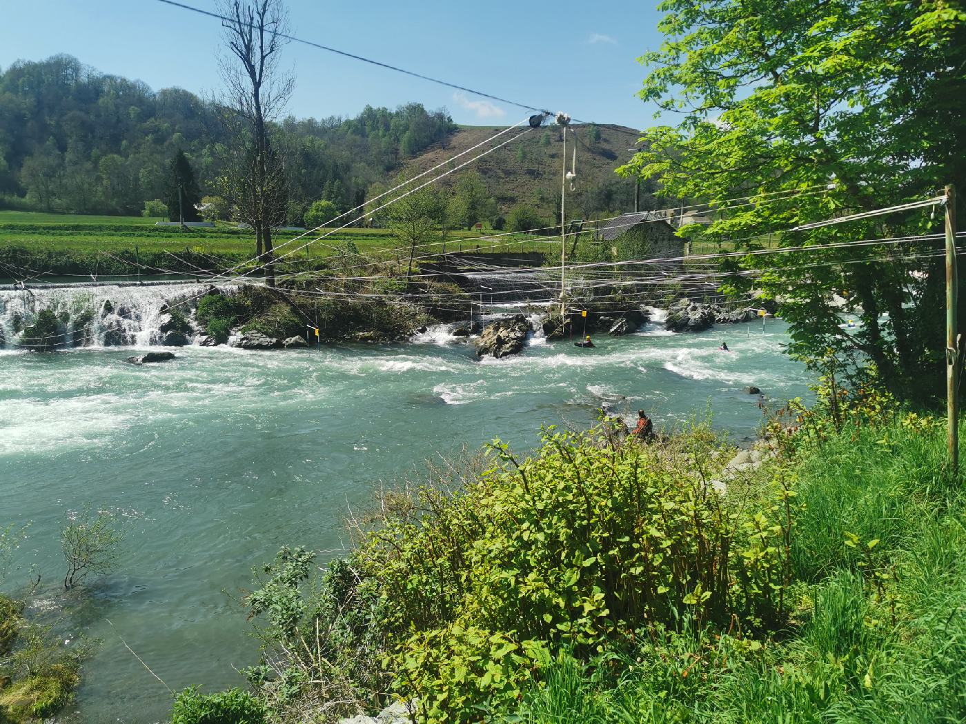 Le bassin de slalom sur le Gave de Pau