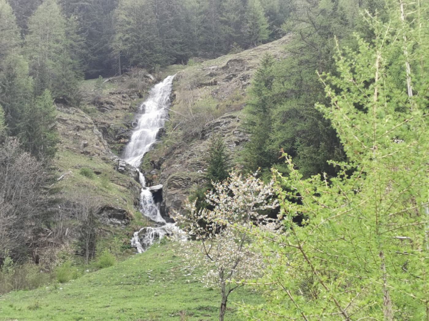 Première cascade au dessus du hameau