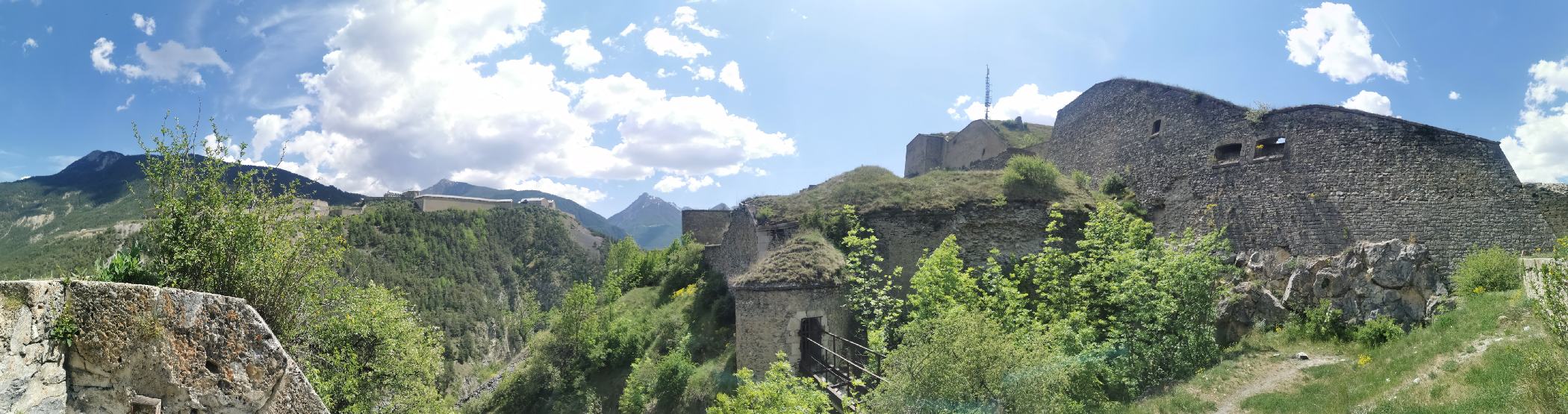 Vue du fort coté militaire