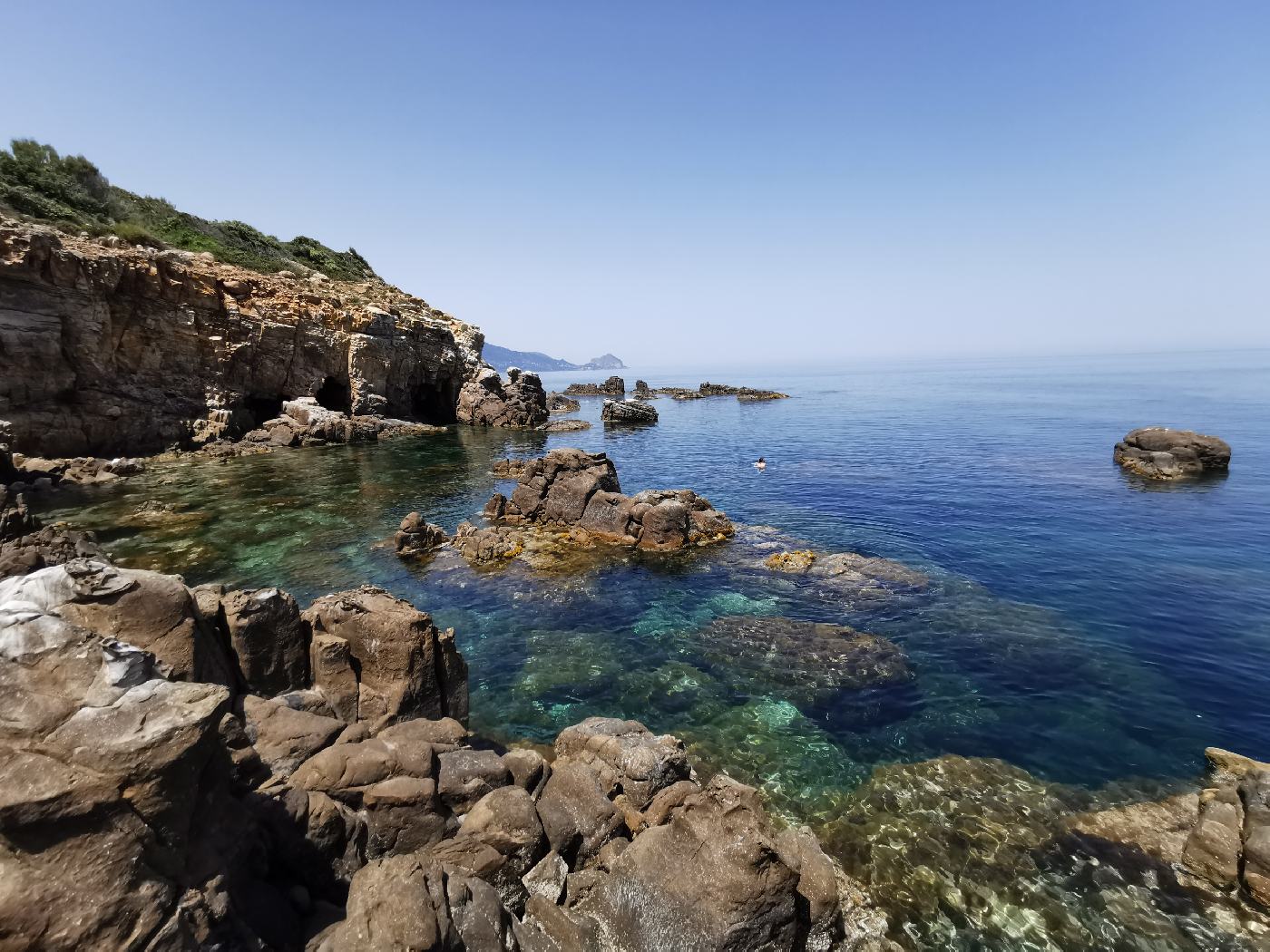 Un vrai bonheur cette crique, sur et sous l'eau