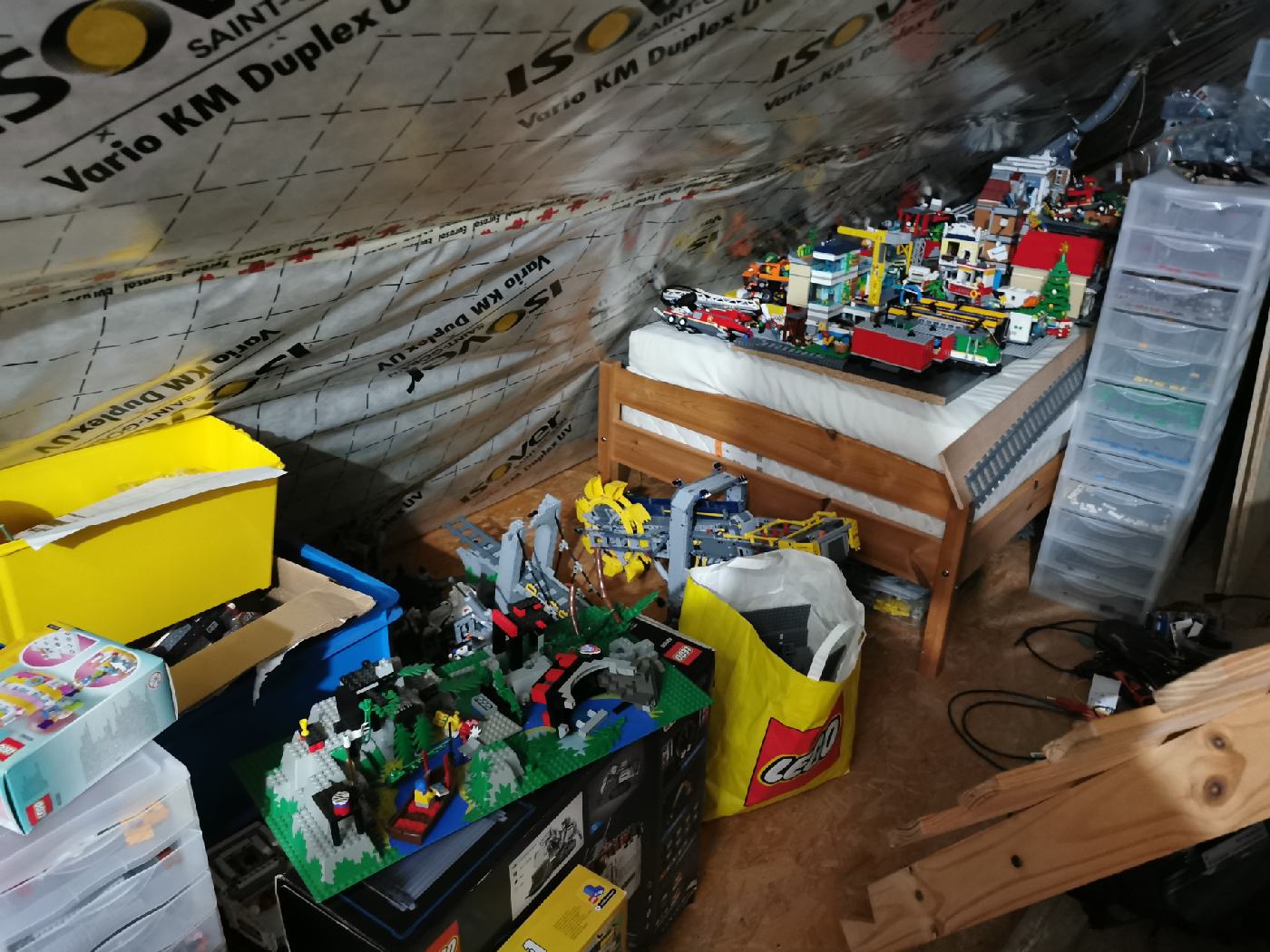 Stockage des Lego au grenier