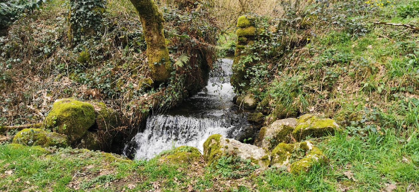 Canal vers le moulin