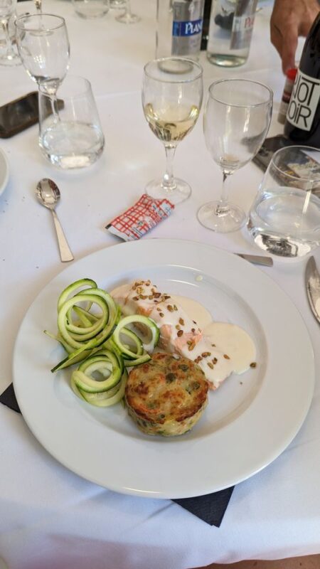 Saumon et croquette de légumes