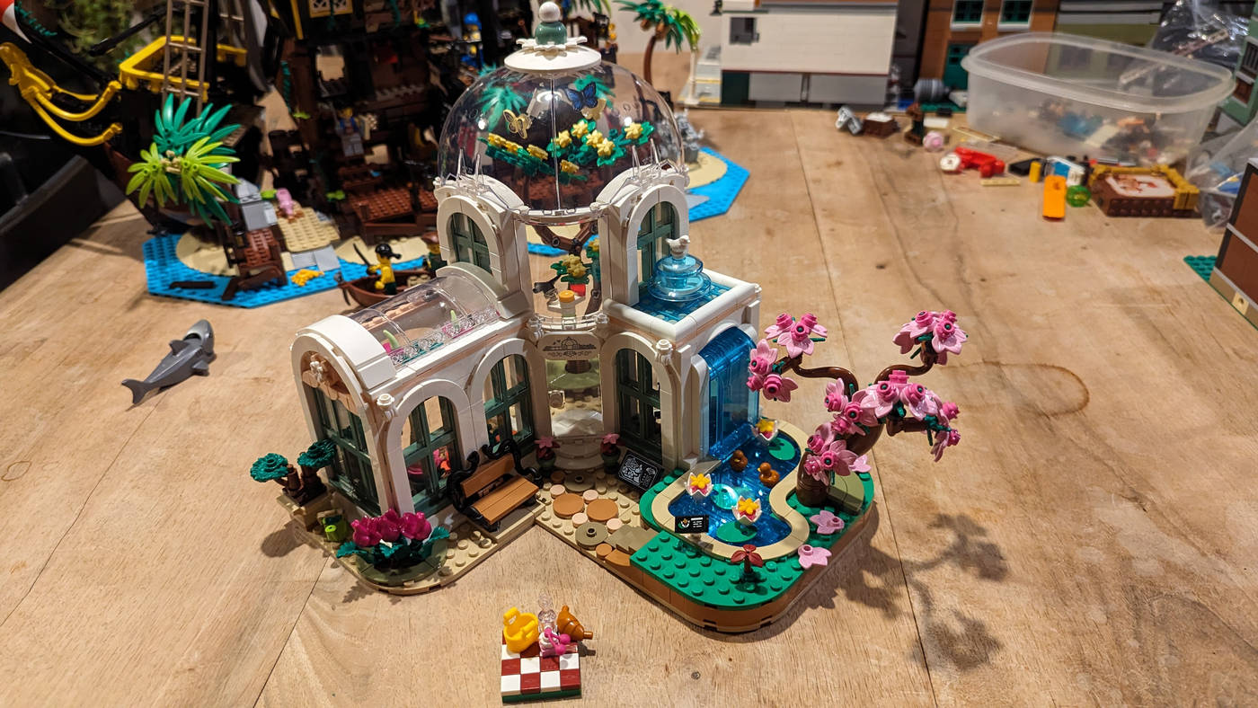 Le jardin botanique et la serre LEGO