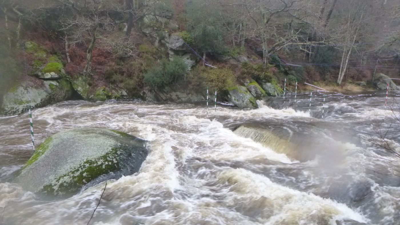 On ne reconnait plus les Roches avec 1m70 d'eau