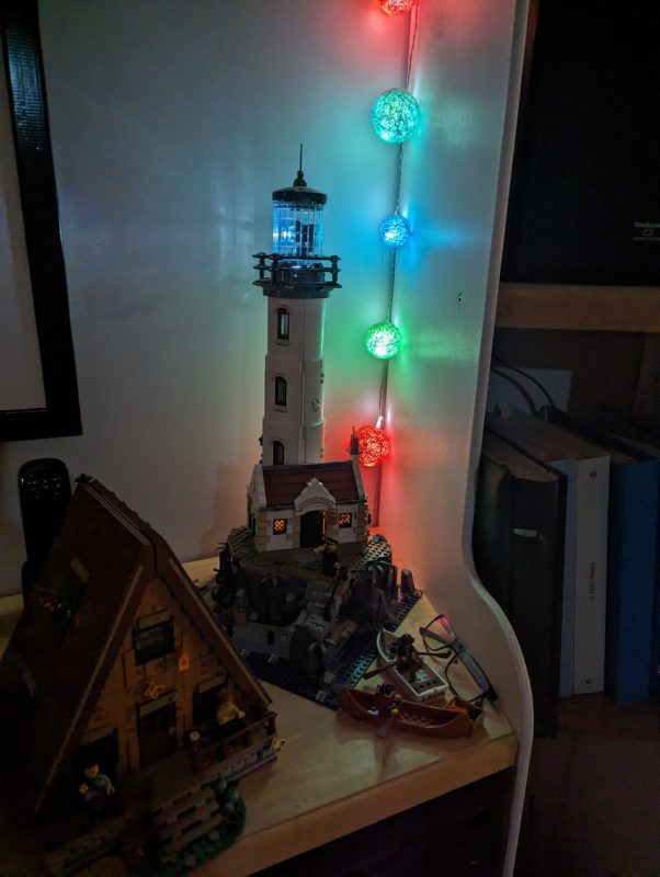 Le phare Lego complète les illuminations !