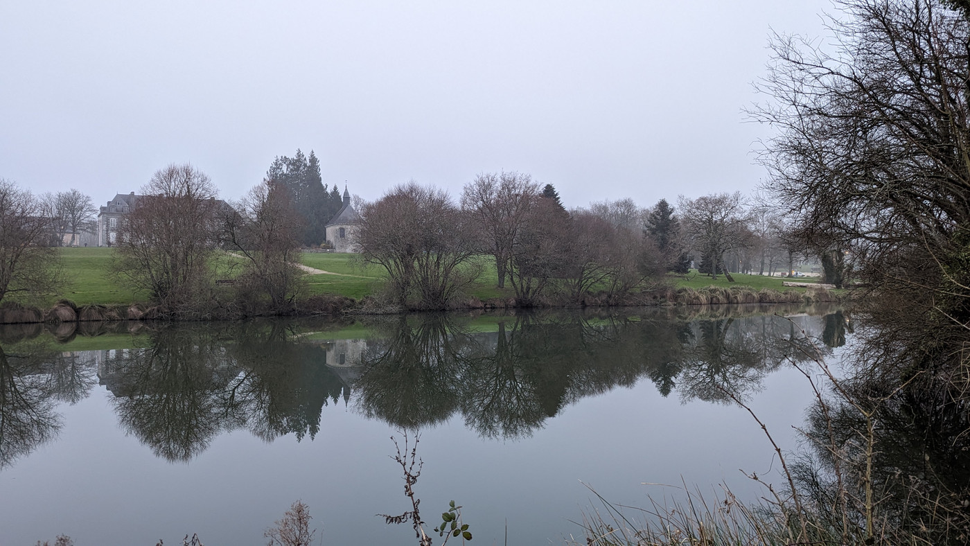 Étang dans le parc