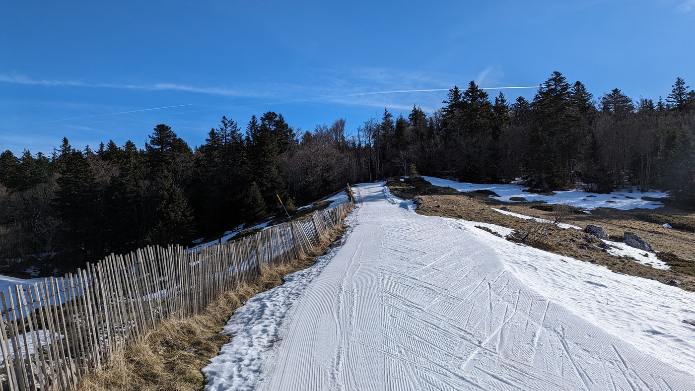 Y'a quand même un travail pour avoir une piste, ça justifie le forfait.