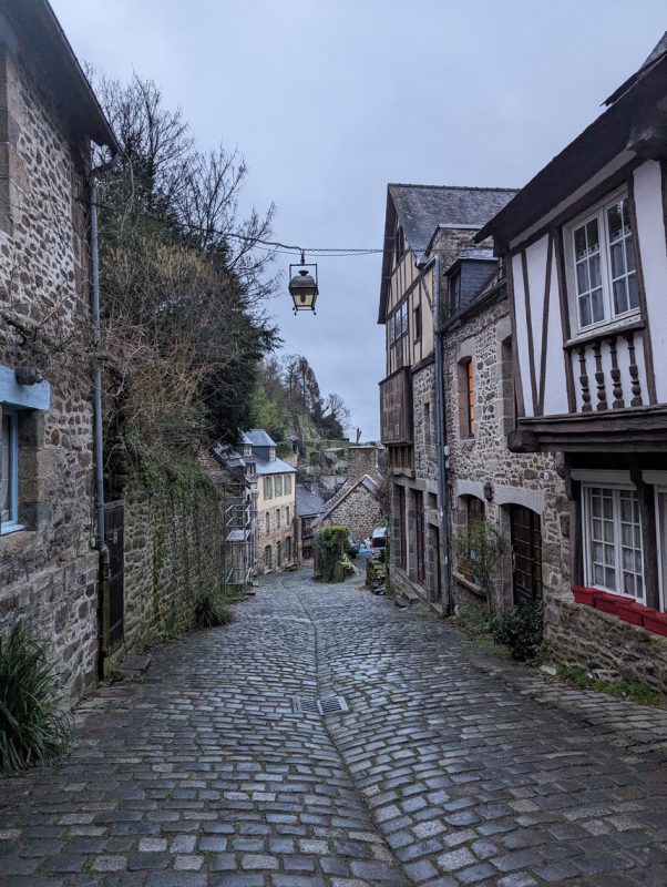 Ça descend toujours