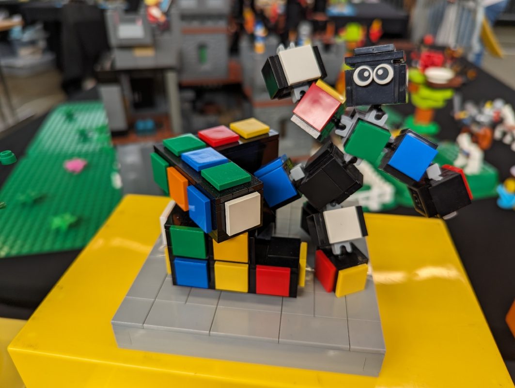 Robot ou rubix'cube ?