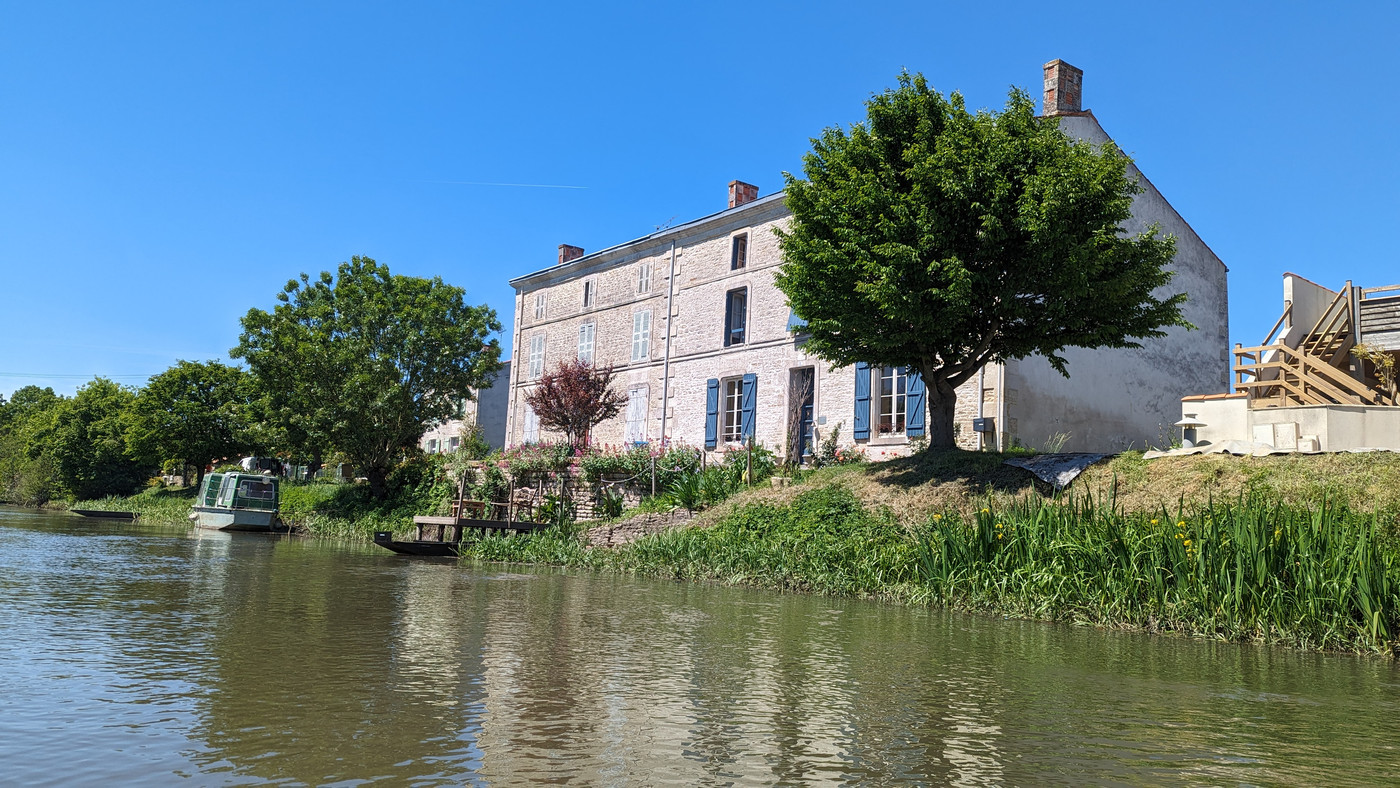 Sacré maison !