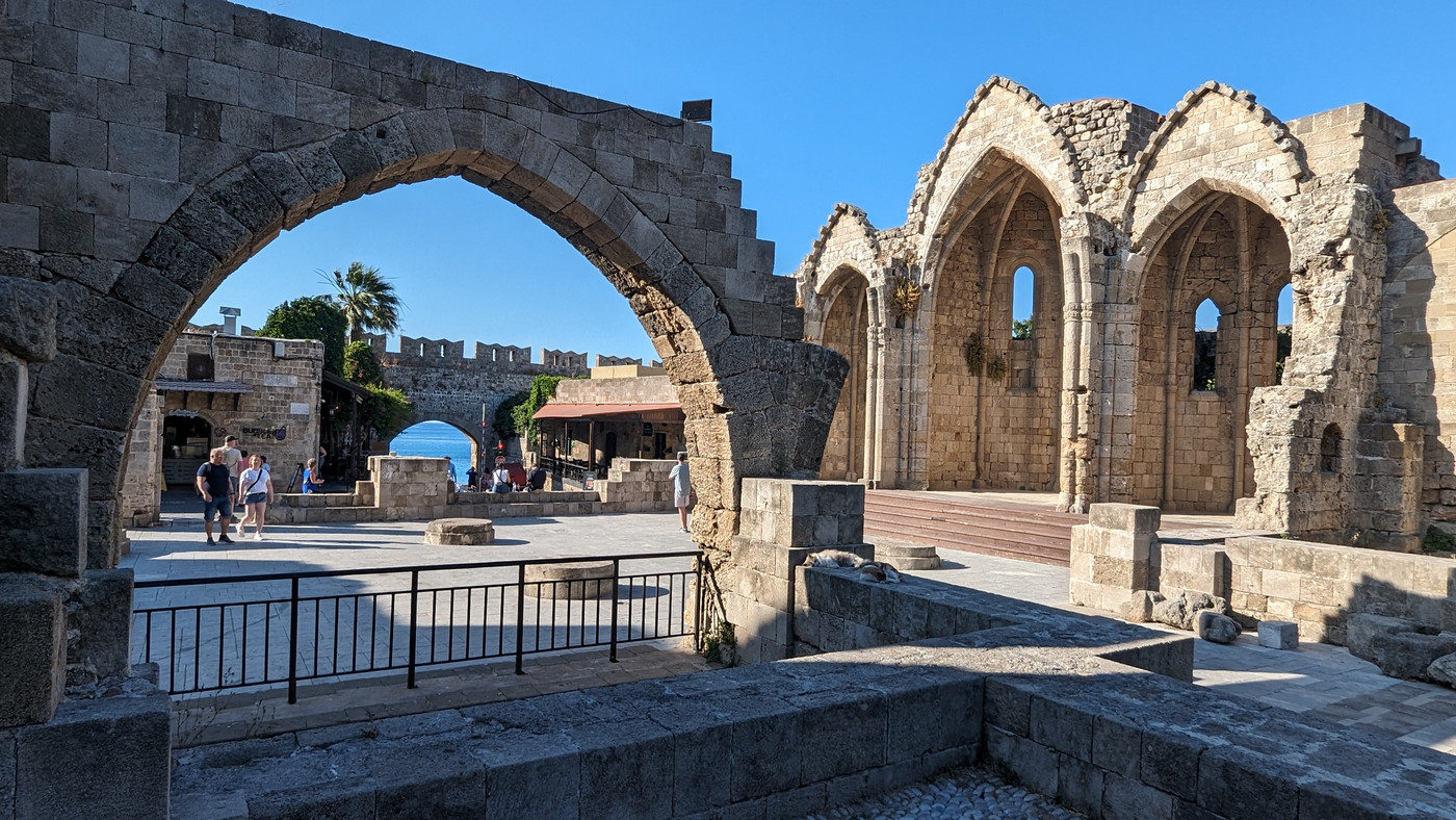 Ruine de l'église chrétienne.