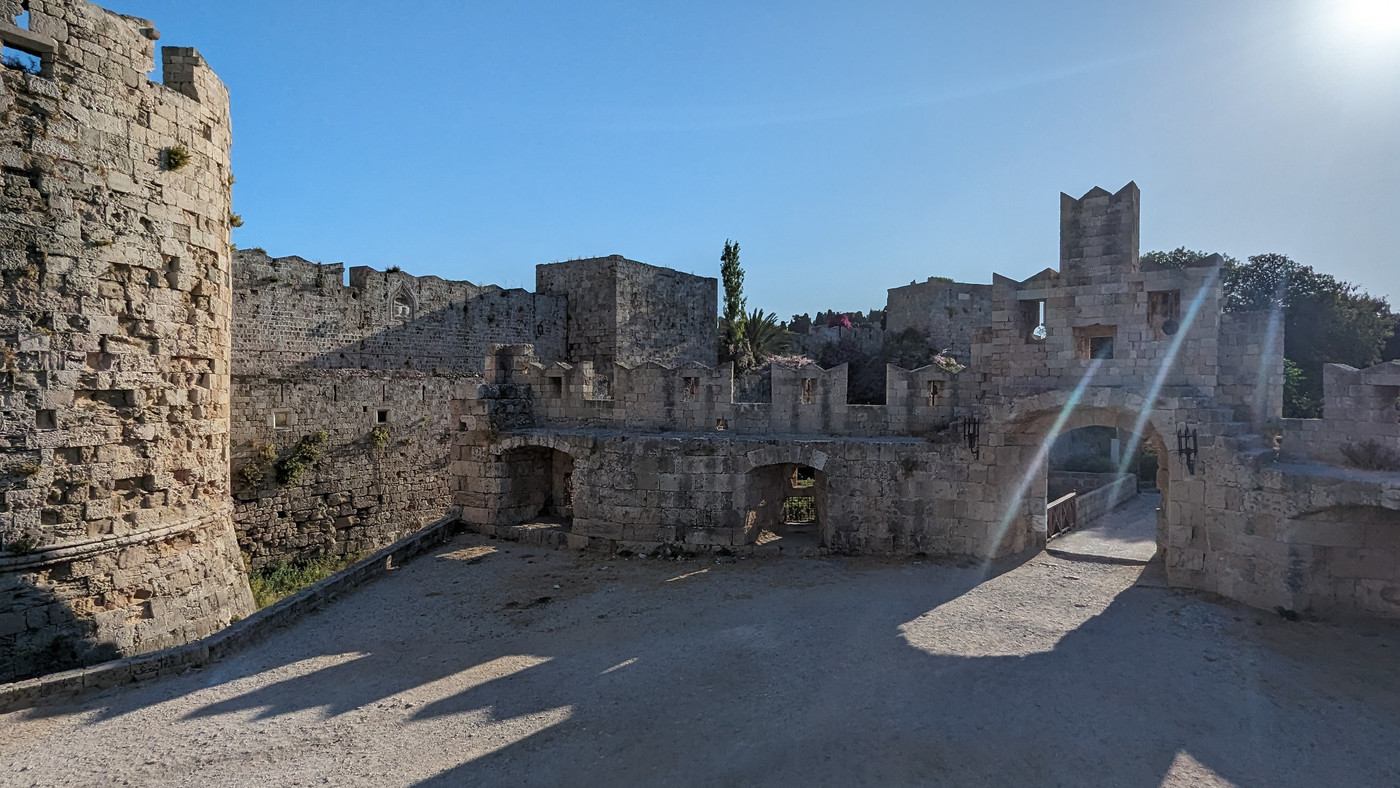 Des remparts de l'avant poste.