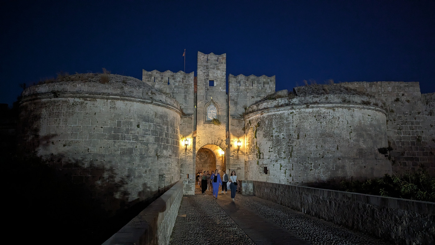 Une porte de la ville