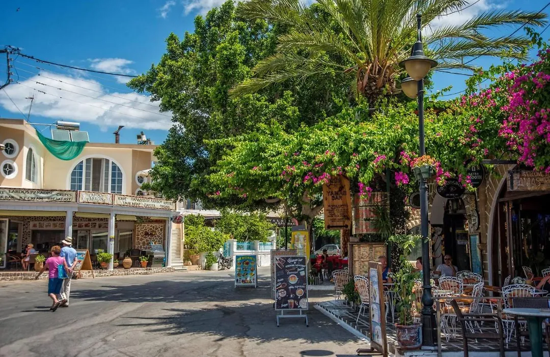 L'entrée dans le centre de Lindos