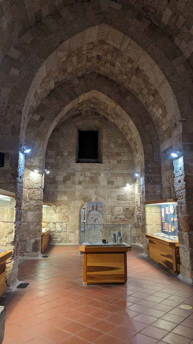 Intérieurs du palais, avec des murs magnifiques