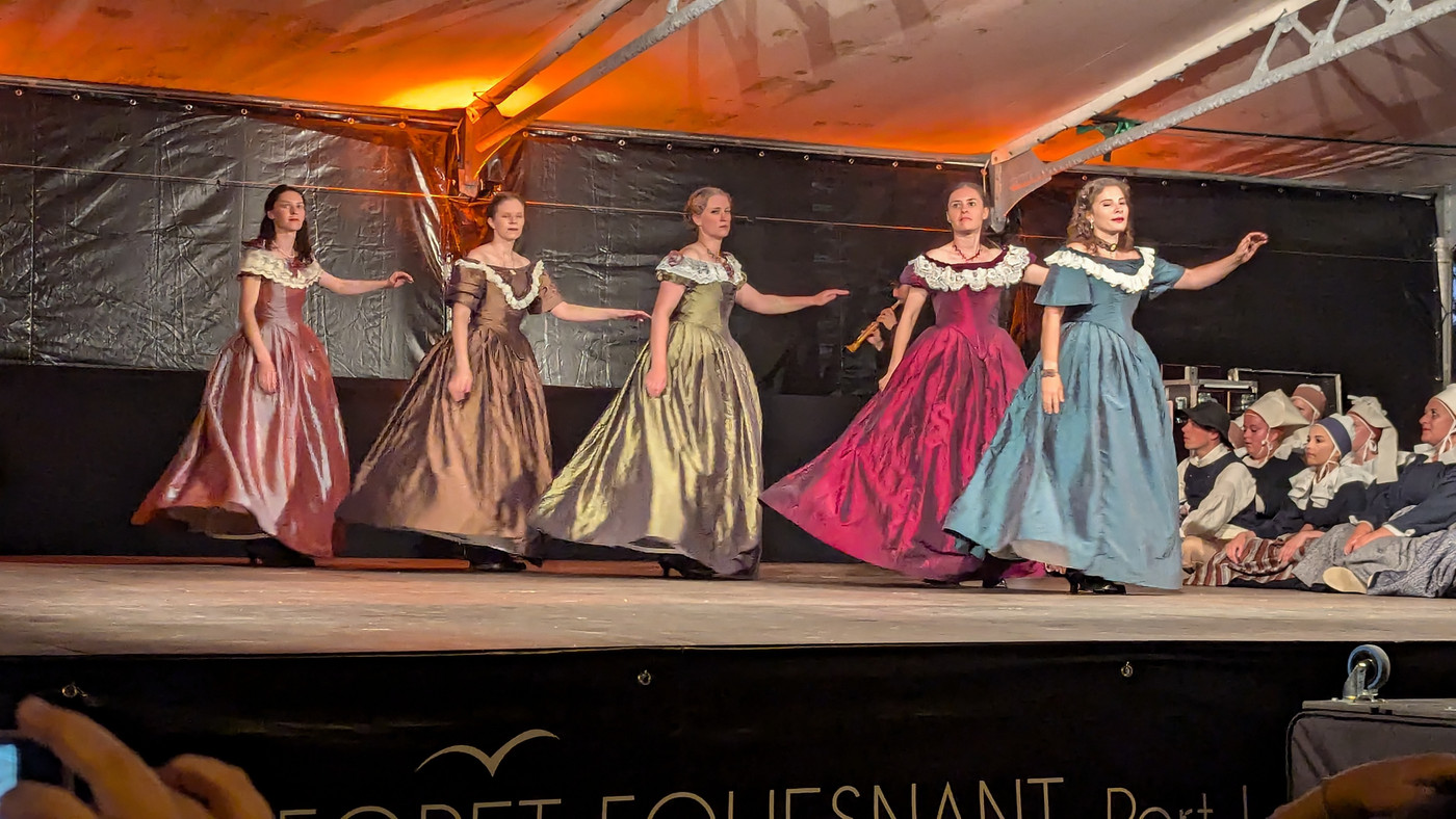 Cercle de Saint Evarzec au théâtre du Penity