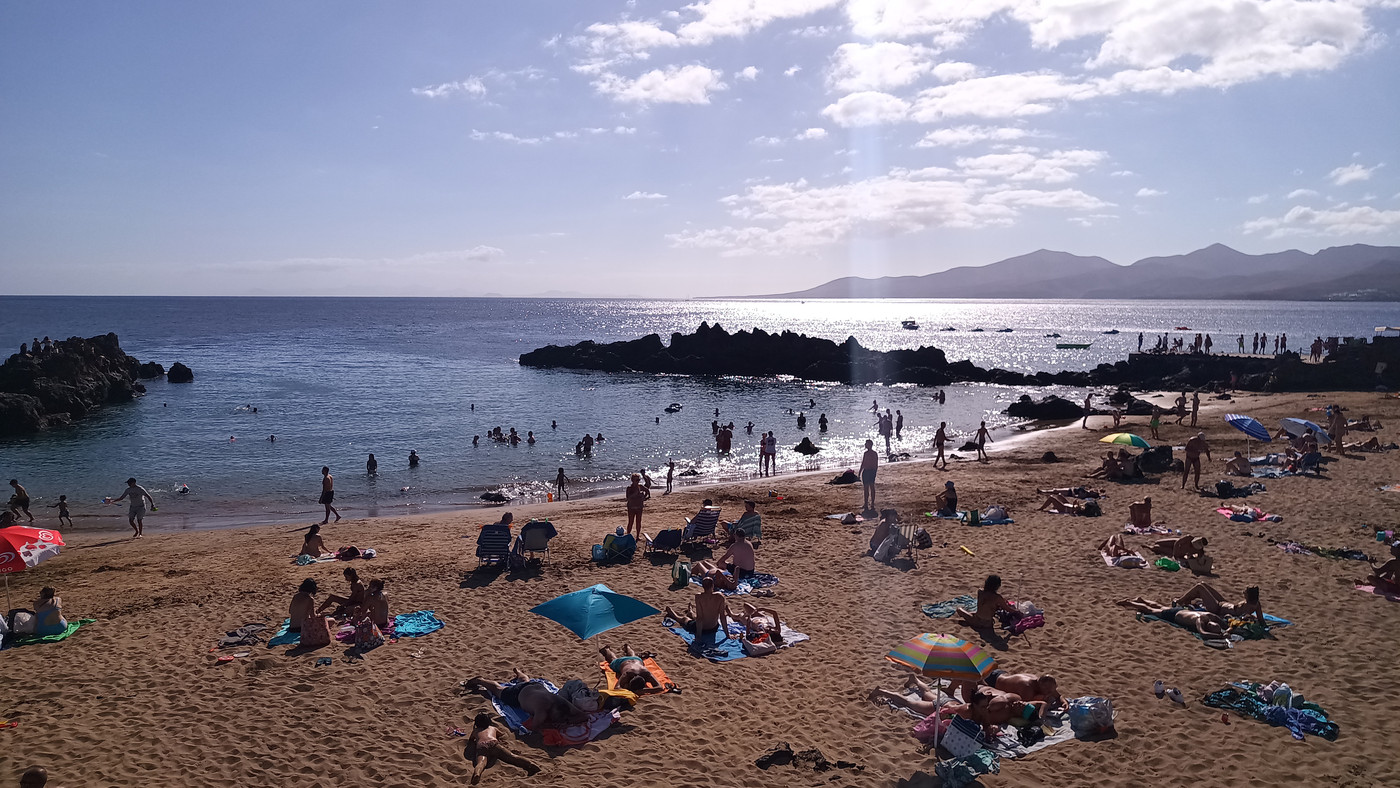 La petite plage plus loin d’où on part en plongée 