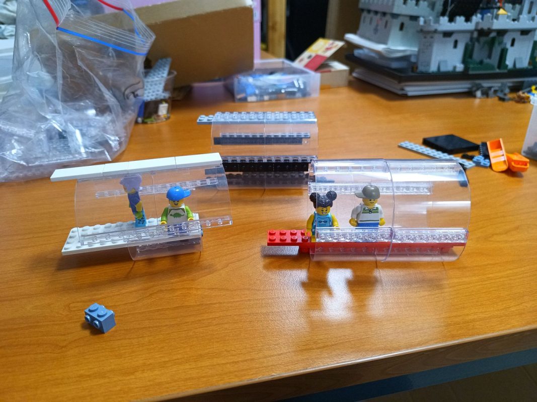 Essais de tunnel sous-marin en Lego