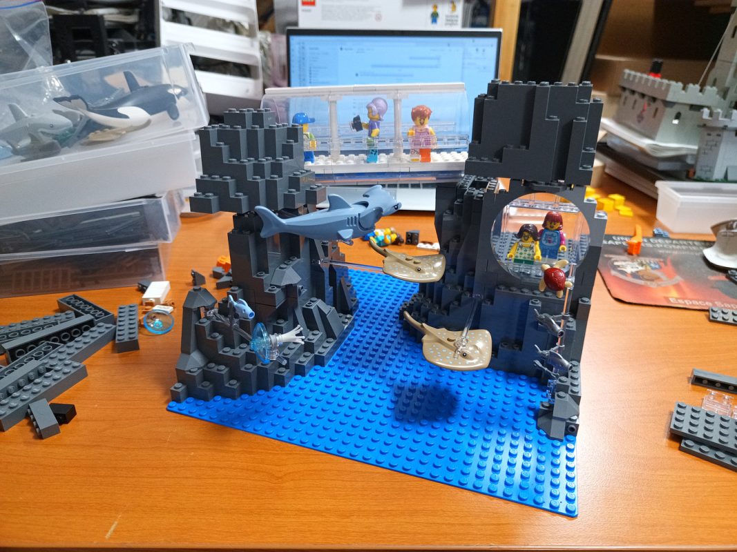 Suite de mon diorama sous-marin pour le concours BrickOuest