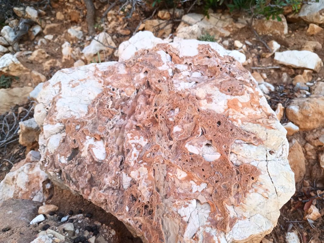 Roche multi matériaux