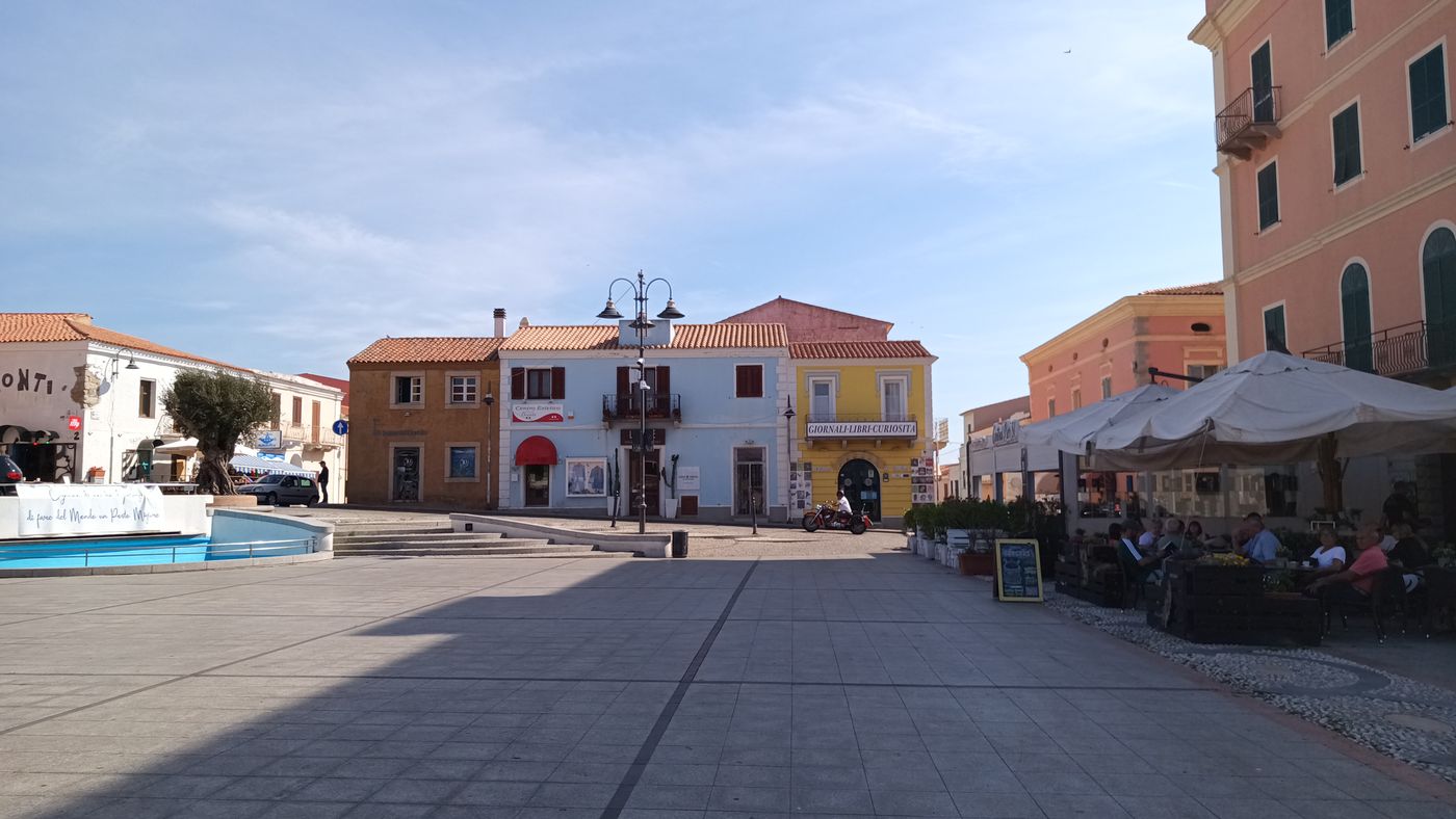 La Piazza Vittorio Emanuele I