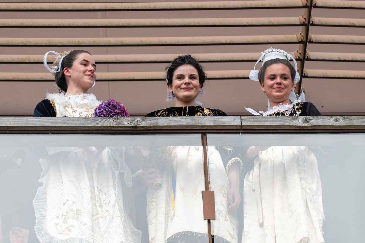 La reine de Cornouaille et ces dauphines (photo du festival)