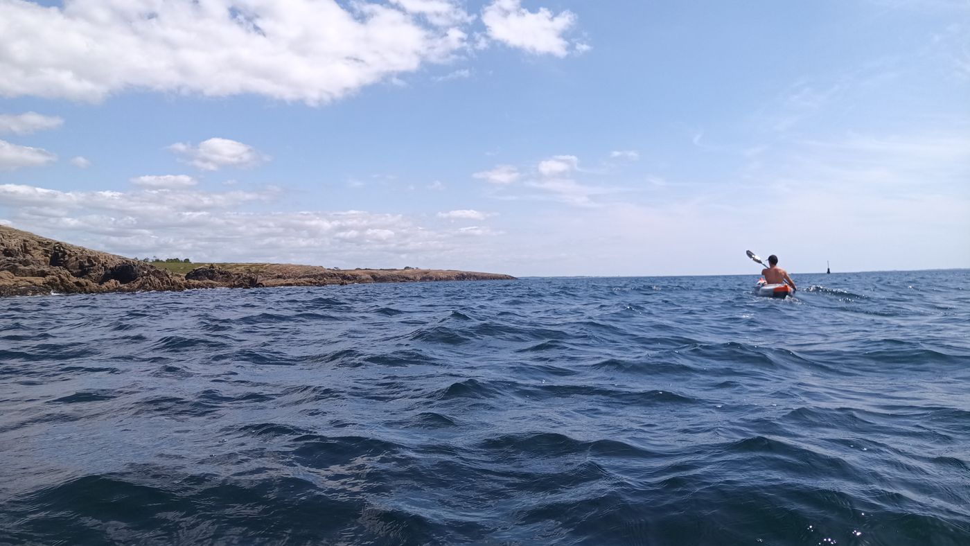 Y'a un peu de vagues en mer, ca change des rivières
