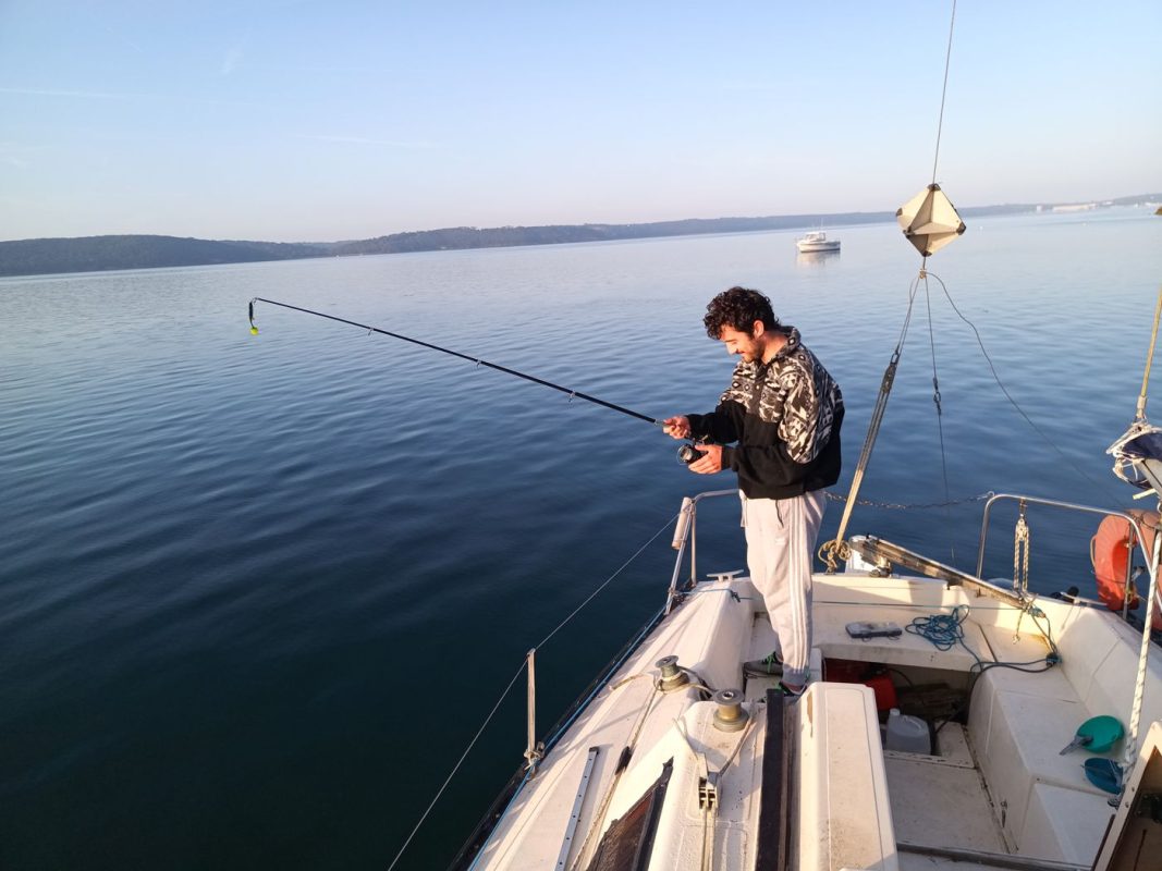 Découverte de la pêche à la canne : pas simple !