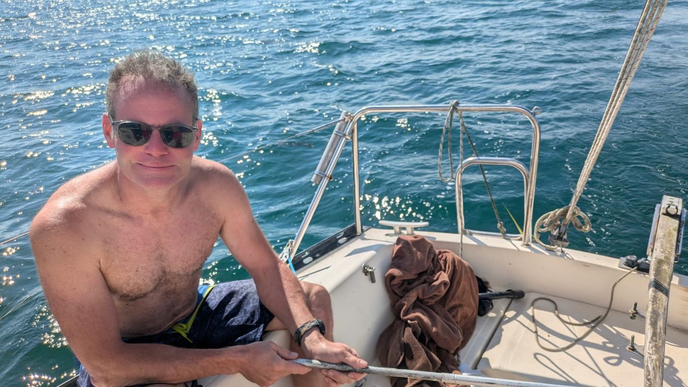 Y'aurais pas un début de coup de soleil ?