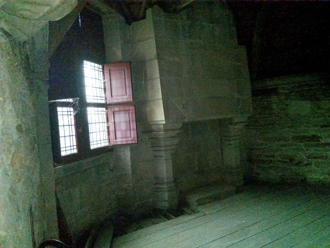 Pièce au sommet de la tour de Rohan, habituellement inaccessible