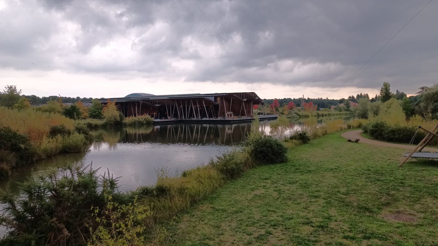 Le plan d'au et le complexe restaurant