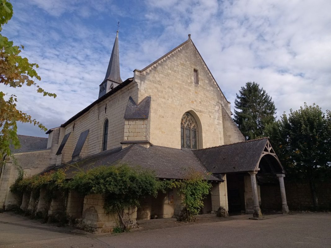 Église Saint-Michel de Fontevraud-l'Abbaye