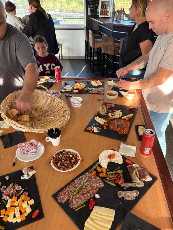 Petite collation entre les manches