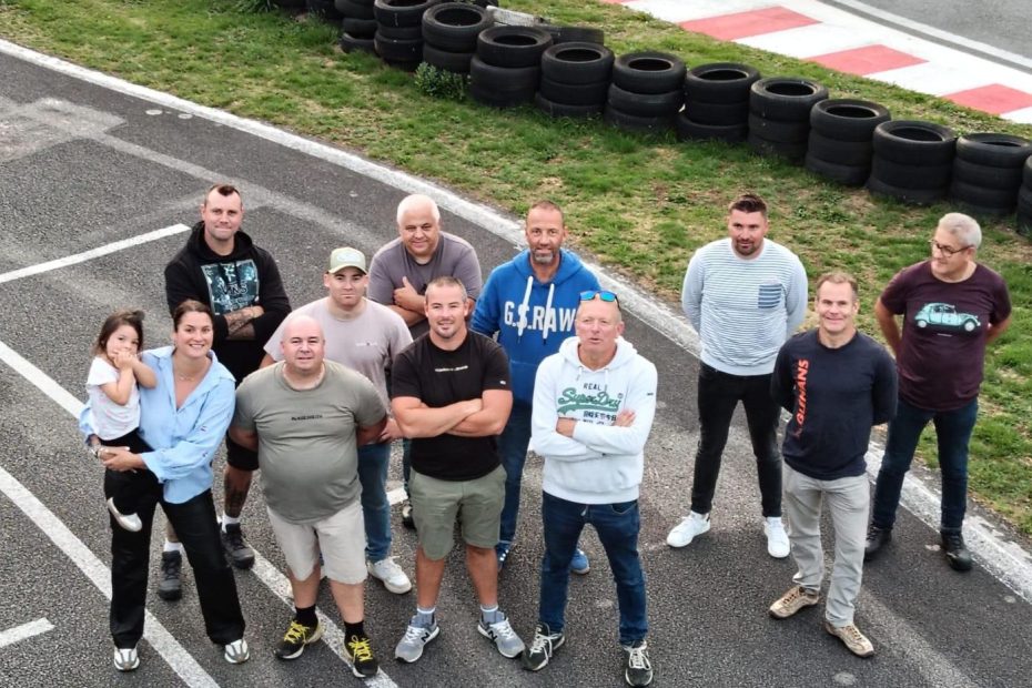 Les 11 pilotes sur le circuit