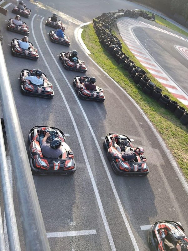 Les bolides sur l ligne de départ