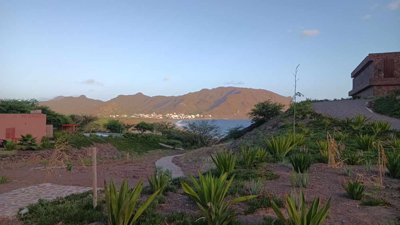 Le sentier et les logement 'moderne'