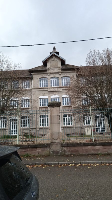 Façade de l'école