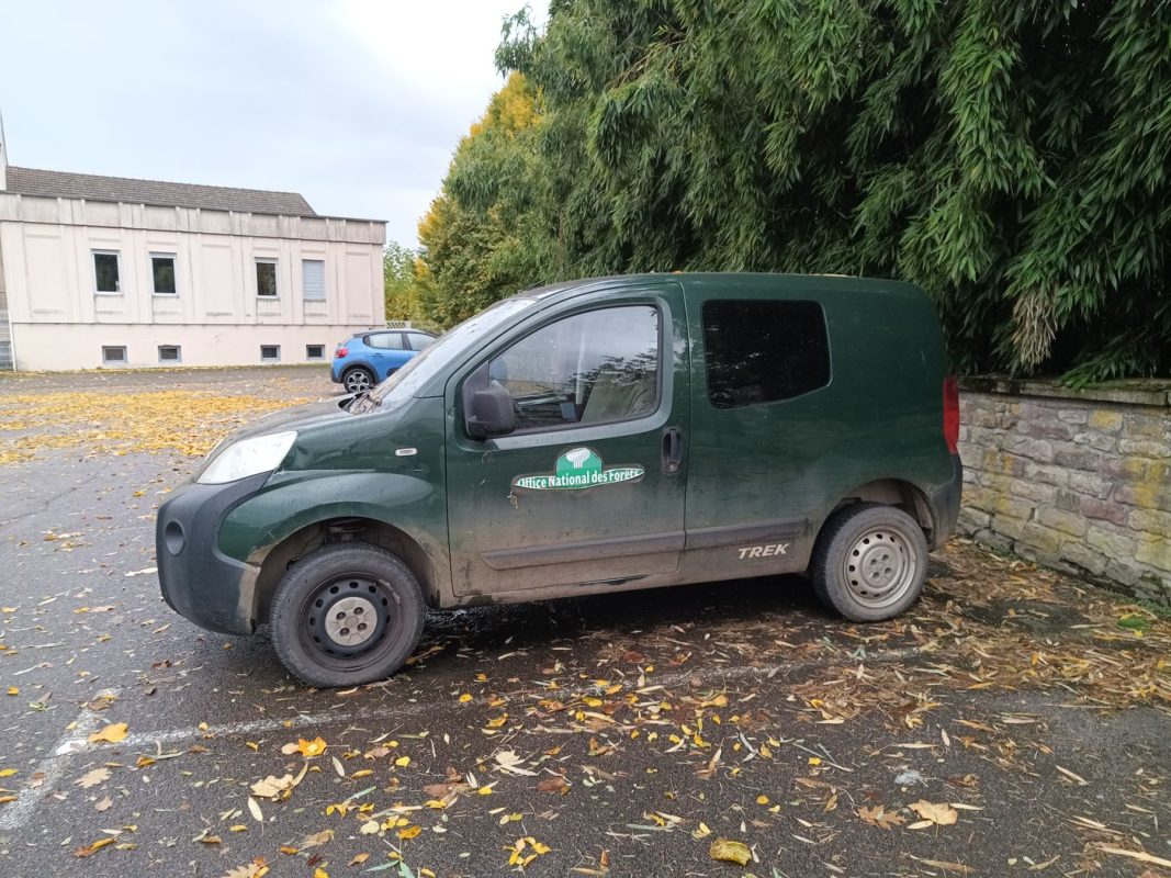 Et pas loin (mais ça a changer de place), l'Office National des Forêt où travaillait Papa