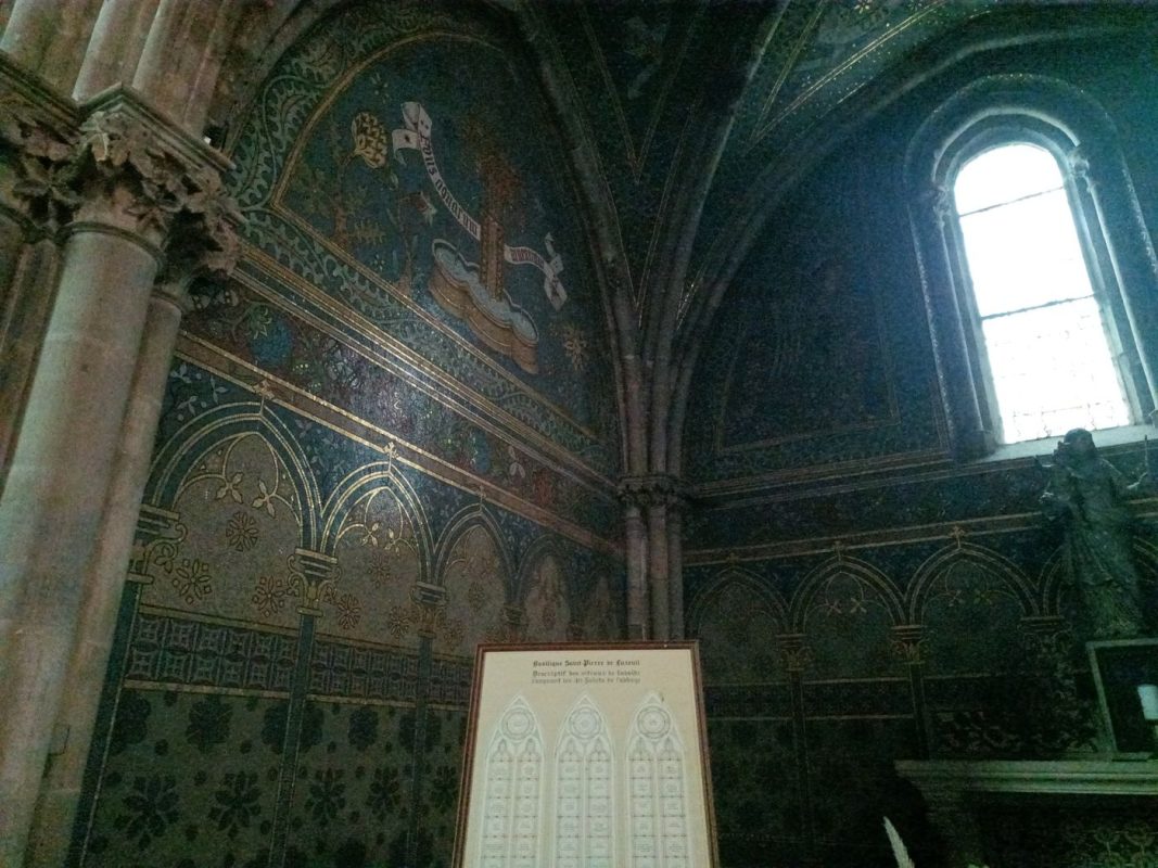 De belle mosaïque en dorure