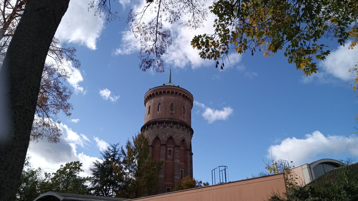 Le château d'eau (1886 - 53m, 1200m3)