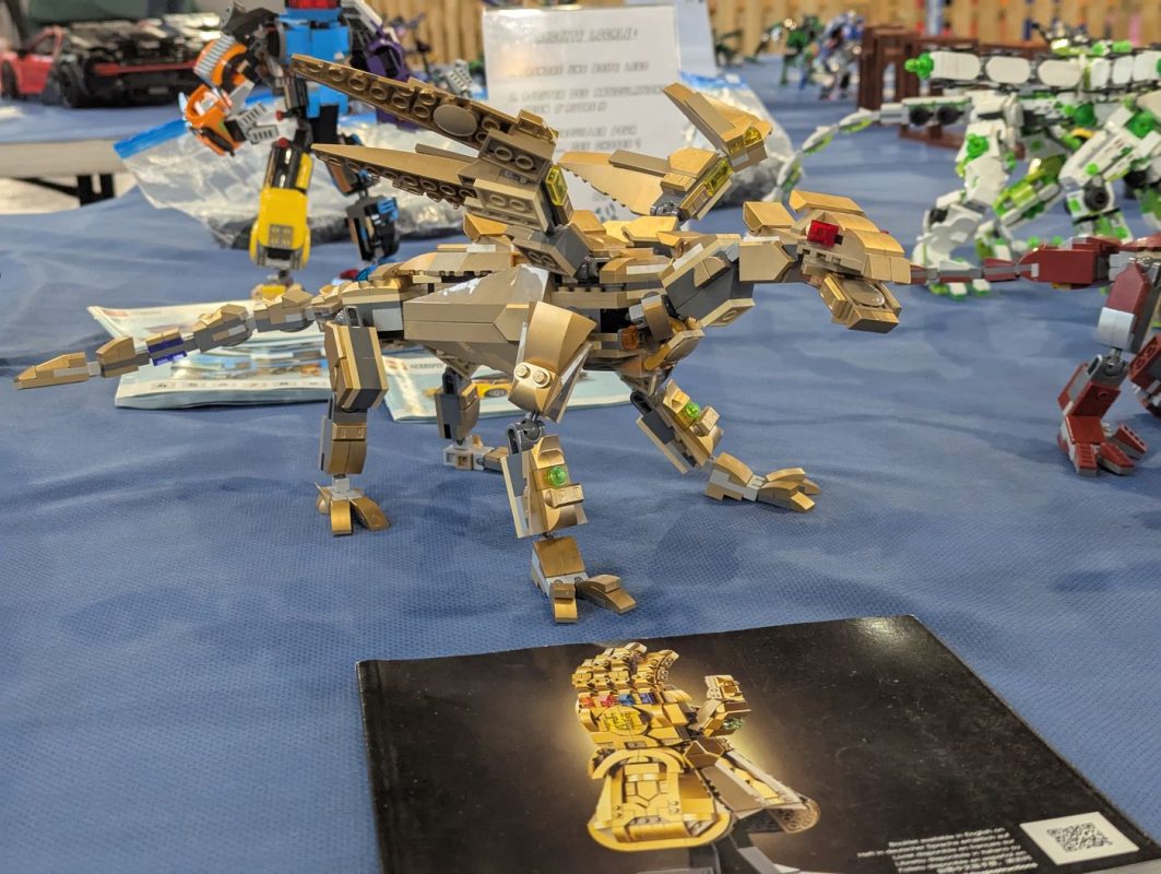 Dragon réaliser avec un set complétement différent + des articulations