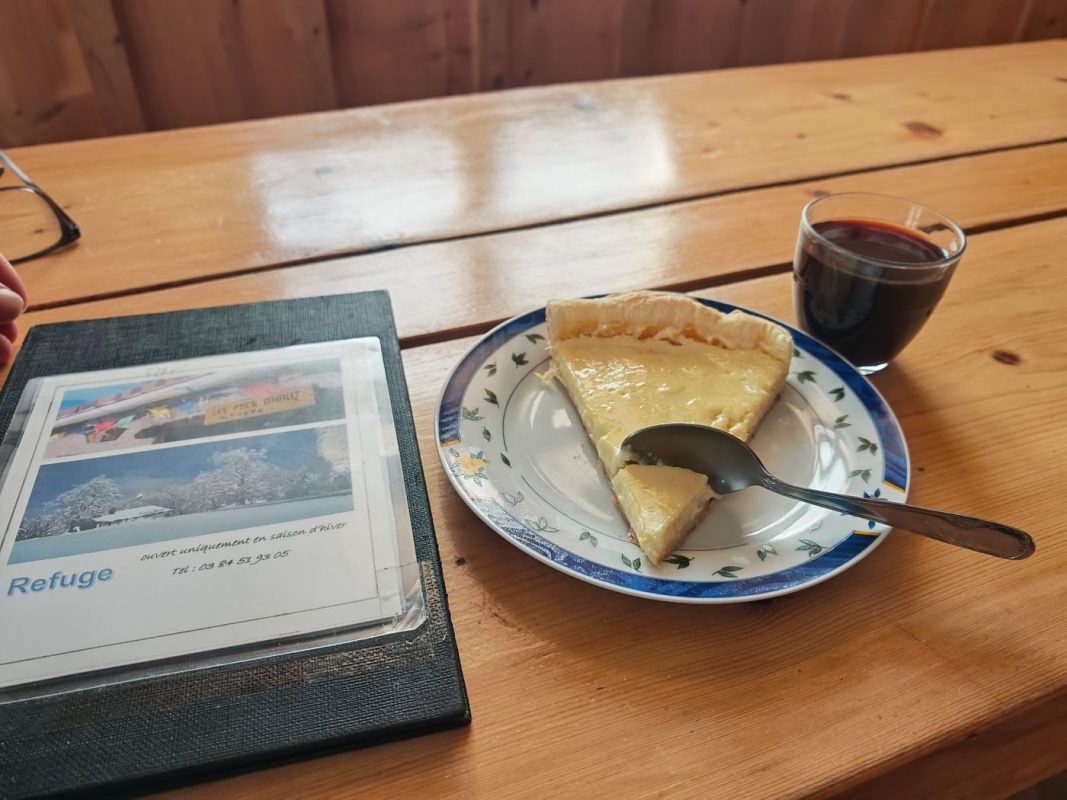 Tarte au citron et vin chaud bien au chaud