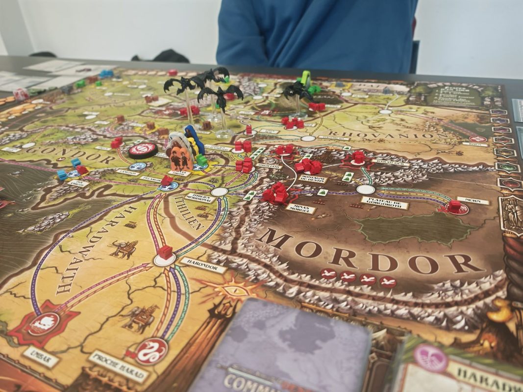 05/02/27 : Nouvelle partie de "La communauté de l'anneau"