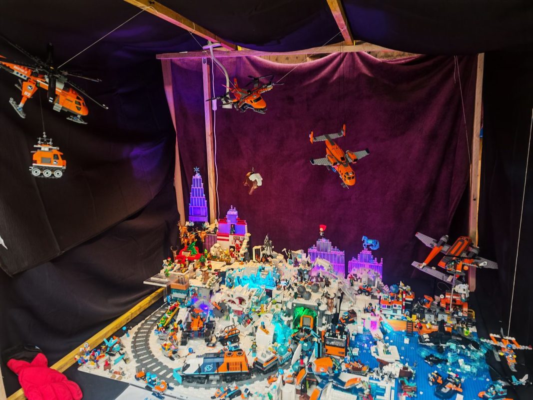 Avec les hélicos qui embarque les mammouth !